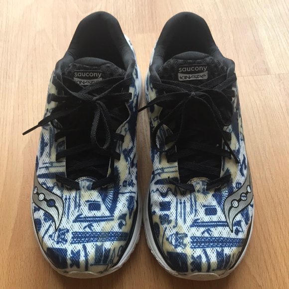 saucony kinvara 8 tokyo
